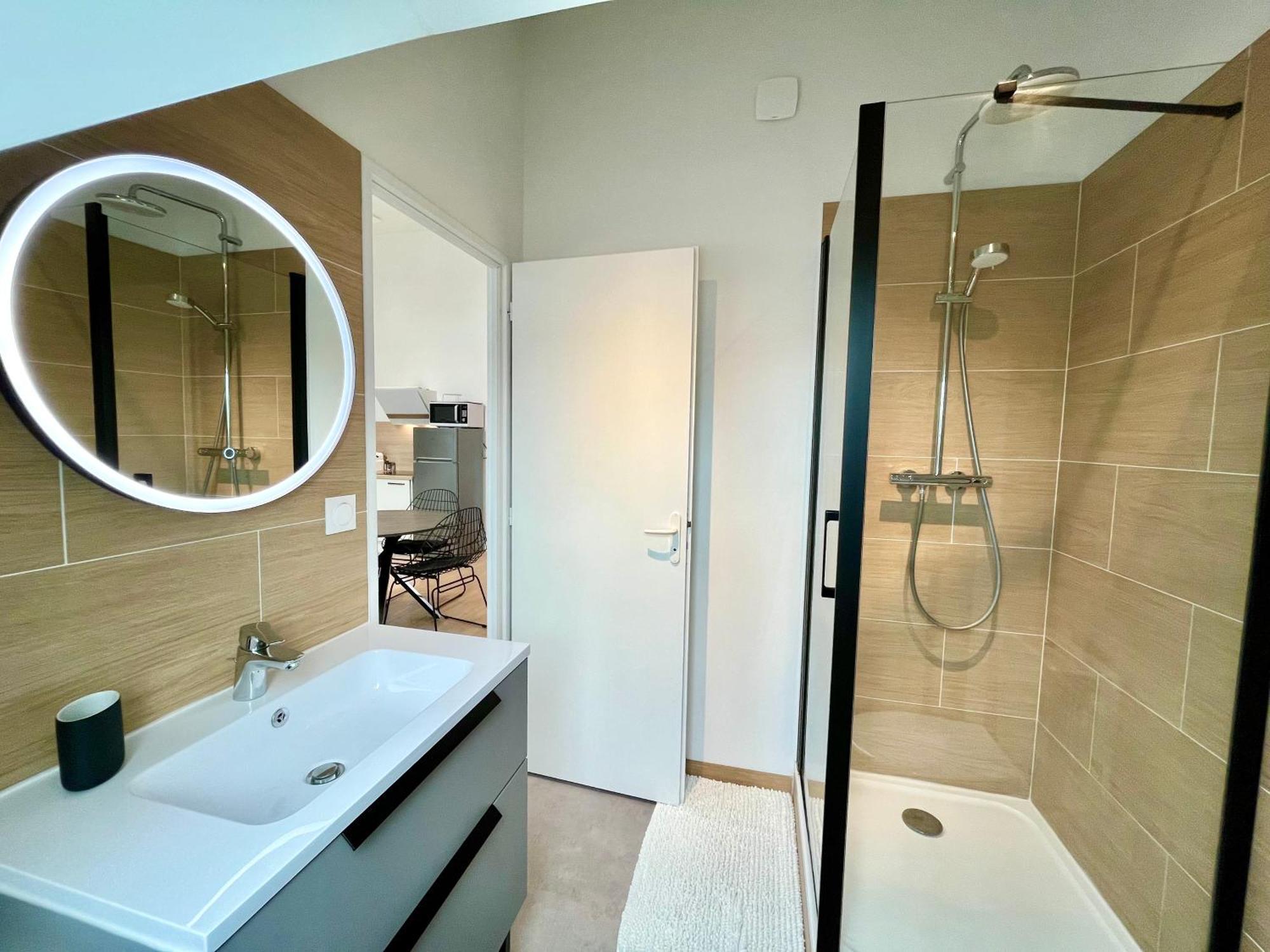 Suite Clovis 7 Reims Exterior foto